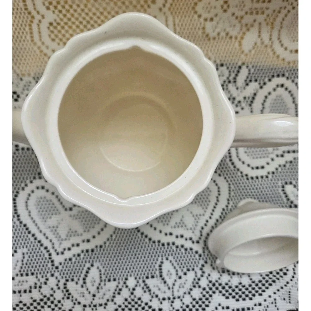 Vintage Wedgewood Queens Shape Plain Creamware Teapot Etruria Barlaston England